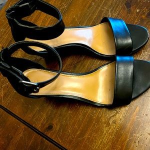 Black strap sandals
